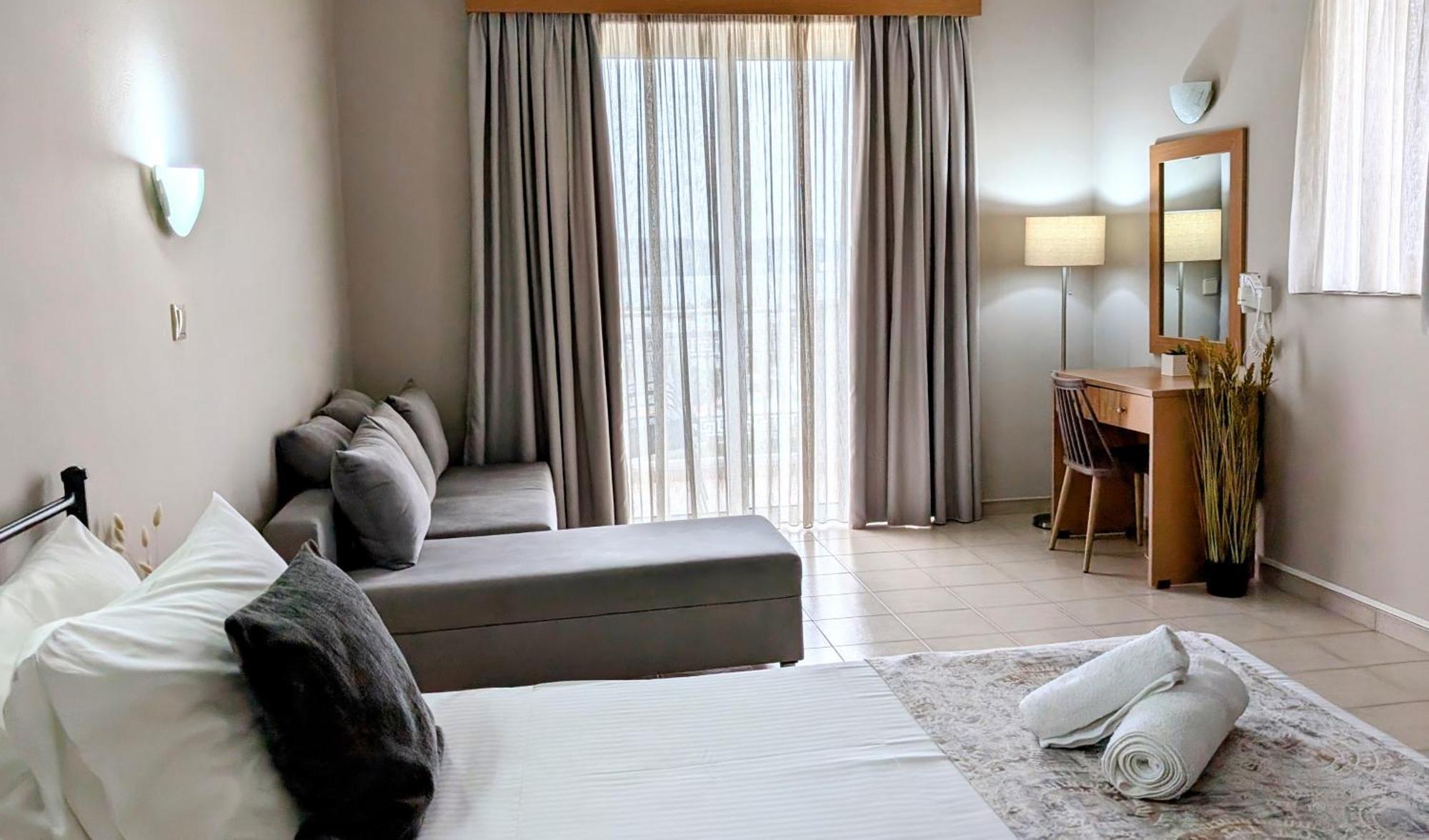 Miva Sea View Apartment Фалираки Екстериор снимка